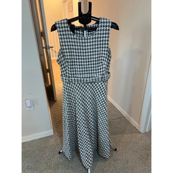 Andrew Marc Dresses & Skirts - Andrew Marc Women’s Black & White Houndstooth Midi Front Tie Dress Size 16